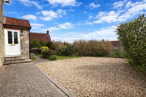 Parking/Garden- click for photo gallery